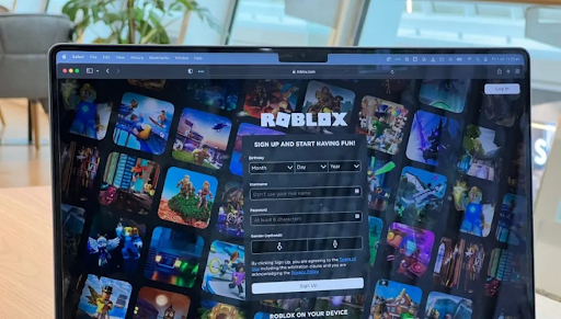 Cách tải bản Roblox quốc tế trên máy tính