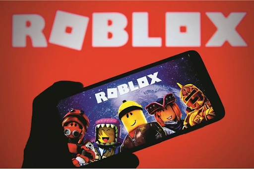 Tại sao nên chơi 2 acc Roblox cùng lúc?